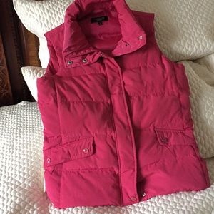 Women’s Talbots vest size small.